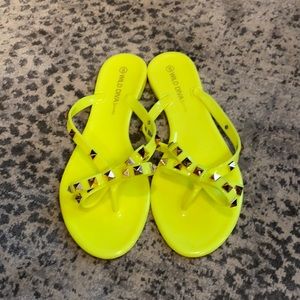 Wild Diva faux Valentino rockstud sandals